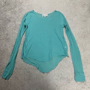 NWOT Wildfox Women’s Small Blue Hi Low Sheer Long Sleeve Top Shirt